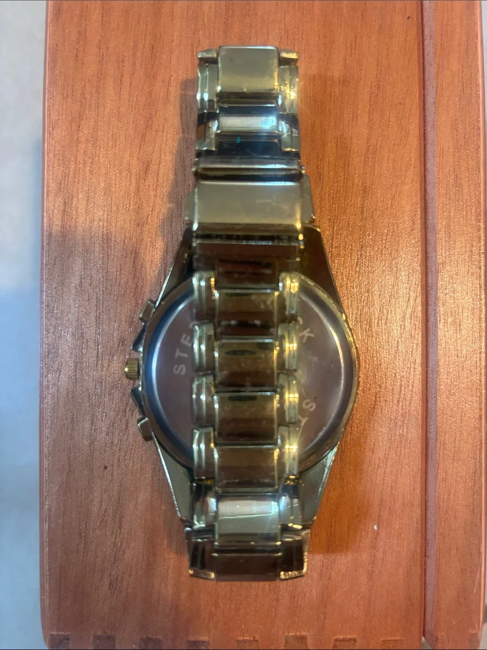 Geneva Gold Tone Stainless Steel Bracelet Watch